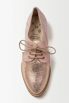 The perfect brogue #AnthropologieEU #PintoWin Monk Shoes, Fun Shoes, Fall Clothes, Cool Ideas, Pink Shoes