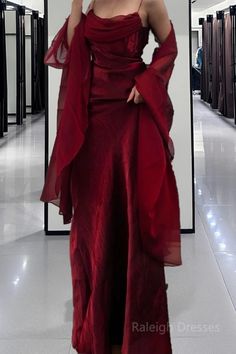 Styling Prom Dress, Prom Gown Dresses, Gorgeous Long Dresses, Red Event Dress, Elegant Prom Dresses Red, Dark Red Dress Long Elegant Classy Ball Gowns, Long Dress Aesthetic Vintage, Dark Red Formal Dress Long, Maskerade Dresses