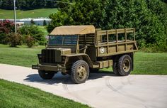 Us Army Trucks, Holden Monaro, Military Jeep, Work Supplies, Classic Ford Trucks, Dream Cars Jeep, Army Vehicles