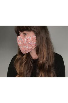 High quality, easy to use and comfy to wear, Jayley's reusable fashion face masks will help you keep yourself styled and others protected. Designed to cover your nose and mouth with ease and comfort, these natural sustainable fabric masks that feature adjustable, elasticated ear loops can be used as an additional precaution, preventing unnecessary touching of the face.  Non-medical grade and Jayley makes no claims about the medical benefits of using this product. This product is not a medical de Faux Fur Bag, Leather Coat Jacket, Fur Headband, Faux Fur Scarves, Faux Fur Hat, Hair Bobbles, Feather Hat, Sustainable Fabric, Oversized Dress