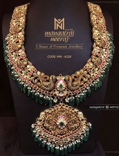 Kundan Haram, Kundan Jewellery Bridal, Antique Gold Jewelry Indian, Indian Bridal Jewelry Sets, Bridal Jewelry Vintage, Antique Jewellery Designs