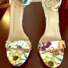 Size 10 Never Worn Single Strap Heels, Strap Heels, Shoes Women Heels, Shoes Heels, Color White, Size 10, Women Shoes, Heels, Floral