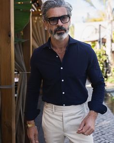 Men With Grey Hair, Outfit Hombre, Men Stuff, Golden Oldies, Mens Fashion Inspiration, Formal Outfits