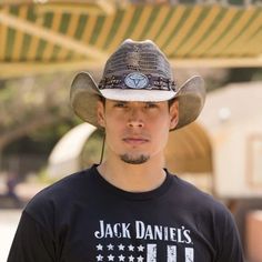 Man wearing Stampede Brown men's western hat with longhorn concho and chain band Mens Western Wedding Attire, Mens Western Style, Mens Western Wear, Mens Cowboy Hats, Leather Cowboy Hats, Mens Hats Fashion, Western Boots For Men