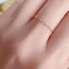 ♥Simply♥Dainty♥Everyday♥Minimal♥ Super Cute heart chain ring Chain: 14k gold filled heart chain Ring size: US 4/5/6/7/8/9/10 ---------------------------------------------------------- 14k gold filled Anyone who can wear gold can wear gold filled without worries of any allergic reaction to the jewelry.  Gold filled jewelry is an economical alternative to solid gold! ---------------------------------------------------------- 100% handmade with ------------------------------------------------------ Dainty Gold Heart Ring For Everyday, Dainty Gold Midi Rings For Valentine's Day, Delicate Tiny 14k Gold Midi Rings, Rose Gold 14k Gold-filled Dainty Midi Rings, Dainty 14k Rose Gold Midi Rings, Dainty Rose Gold Midi Rings, Delicate Rose Gold Heart Ring, Rose Gold Dainty Midi Rings, Delicate 14k Gold Filled Midi Rings For Anniversary