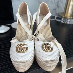 Great Conditions! Very Comfortable Im A Size 9. They Are 39.5 Shoes Gucci, Gg Marmont, Espadrille Shoes, Gucci Shoes, White Leather, Espadrilles, Color White, Gucci, Women Shoes