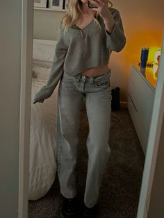 Urban Outfitters - BDG Kayla Low Rider Low-Rise Jean Gray Straight Leg Cargo Jeans, Y2k Style Straight Leg Flare Jeans For Fall, Gray Straight Leg Jeans For Fall, Edgy Gray Straight Leg Jeans, Low Rise Jeans 2000s, Ultra Low Rise Jeans, Low Rise Jean, Midsize Outfits, Light Jeans