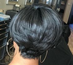 Bob Weaves Sew In Black Women, Dark Blue Short Hair Black Women, Black Women Layered Bob, Black And Blue Bob Black Women, Blue Bob Wig Black Women, Short Relaxed Hairstyles, Black Hair Short Cuts, Meagan Good