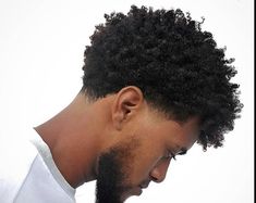 Afro Hair Fade, Afro Fade Haircut, Taper Fade Curly Hair, Hair Twists Black, Fade Haircut Styles, Afro Hairstyles Men, Afro Fade, Black Hair Cuts, Curly Hair Fade