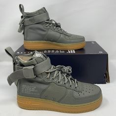 W Sf Af1 Mid Size 5.5 Style# Aa3966-004 New In Original Box Without Lid Never Been Worn Modern Nike Air Force 1 Leather Lace-up, Af1 Mid, Nike Green, Mid Size, Crazy Shoes, Shoes Shoes, Shoe Game, Piece Dress, Womens Shoes Sneakers