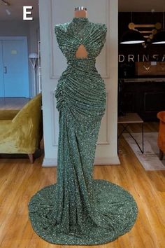 Green Fishtail Mermaid Dress With Fitted Bodice, Green Mermaid Gown For Prom Season, Fitted Green Fishtail Gown, Green Fishtail Evening Dress With Fitted Bodice, Green Mermaid Gown For Party, Fitted Green Mermaid Dress For Banquet, Green Fitted Mermaid Dress For Banquet, Glamorous Green Mermaid Dress For Banquet, Green Mermaid Hem Prom Dress