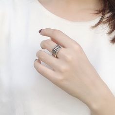 SPECIFICATIONSStyle: Cute/RomanticShape\pattern: GeometricRings Type: Wedding BandsOrigin: CN(Origin)Occasion: WeddingModel Number: RI20Y0123Metals Type: CopperMaterial: MetalItem Type: RingsGender: WomenFine or Fashion: FashionCompatibility: All CompatibleBrand Name: rinhoo Adjustable Alloy Ring, Adjustable Open Ring Made Of Alloy, Adjustable Alloy Open Ring, Alloy Open Ring, Adjustable Alloy Promise Ring, Alloy Rings Suitable For Gifts, White Alloy Rings For Gifts, Silver Alloy Ring For Anniversary, Minimalist Alloy Rings For Gifts