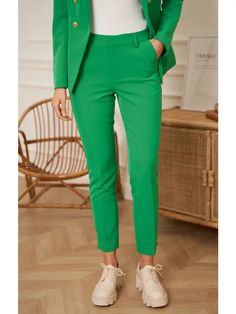 Elevate your professional attire with our green straight cut suit pants for women! These pants feature a classic straight-leg cut that creates a flattering and timeless silhouette. The versatile green color adds a pop of color to your wardrobe and pairs perfectly with any neutral top. The comfortable yet stylish design makes them perfect for any occasion. Dress them up for a formal event or wear them to the office for a chic and professional look. Suit Pants For Women, Neutral Tops, Professional Attire, Fitted Blazer, Suit Pants, Professional Look, Kelly Green, Straight Cut, Smart Casual