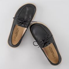 Made in Turkey 100% Handmade 100% Natural Hand-Stitched Natural Leather Upper Natural Leather Lining Natural Rubber Sole "Zero-drop" non-elevated heel for proper posture Black Boat Shoes, Black Boat, Mens Slip Ons, Women's Slip Ons, Womens Boat Shoes, Proper Posture, Minimalist Shoes, Barefoot Shoes, Slipper Boots