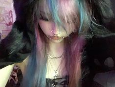 #cutecore #cute #prettygirlgang #scene #pinkhair #bluehair #piercing #doll #alternative Black And Pastel Hair, Pastel Pink And Black Hair, Pink And Blue Hair Ideas, Purple Scene Hair, Alternative Pfp, Hair Color Ideas Pink, Alternative Hair Dye, Neapolitan Hair