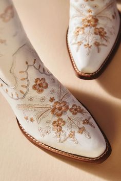 Dresses With Cowboy Boots, Cowboy Wedding, Cowgirl Chic