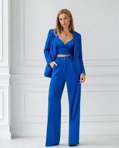 Fabric: Suiting fabric Cotton 65%, Polyester 35% Included: Blazer, Tops, Pants Blazer length: 74 cm/ 29 in Sleeve length: 61 cm/ 24 in Pants length: 116 cm/ 45,6 in 4 Buttons Wide-leg pants Sweetheart top Lining option: Fully-lined Matching Suits For Women, Royal Blue Womens Suit, Royal Blue Suit Women Outfits, 3 Piece Suits For Women, Women’s Suits, Blue Womens Suit, Women Blazer Outfit, 21st Decor, Colourful Suit