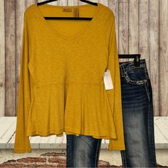 Wrangler Women’s Yellow Mustard V-Neck Babydoll Ribbed Knit Peplum Waist Lightweight Shirt Size Large Nwt Measurements Chest 21” Length 24” Back Slightly Longer Measurements Are Taken With Garment Laying Flat Mustard Relaxed Fit Top For Spring, Mustard Casual Top For Spring, Casual Mustard Top For Spring, Casual Yellow Tops For Fall, Trendy Mustard Long Sleeve Tops, Casual Mustard Long Sleeve Top, Trendy Mustard Stretch Top, Trendy Stretch Mustard Tops, Casual Mustard Tops With Relaxed Fit