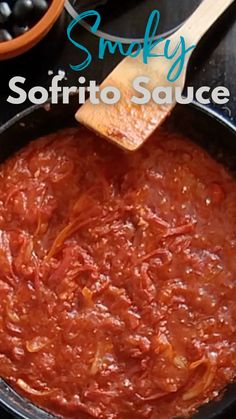 Sofrito sauce in a pan on the stovetop Spanish Sofrito Recipe, Spanish Sofrito, Sofrito Sauce Recipe, Spanish Beans, Sofrito Recipe, Easy Sauce Recipe, Vegetarian Meatballs, Mexican Spanish, Pasta Rice