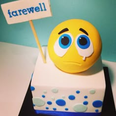 Emoticon Farewell Cake - For all your cake decorating supplies, please visit craftcompany.co.uk Goodbye Cake, Farewell Cake, Emoji Cake, 60th Birthday Cakes, Leaving Work, Cake Central, Special Occasion Cakes, Specialty Cakes, Cake Images