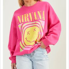 Nwot Cut The Tag Off Oversized Fit Sz M Nirvana Sweater, Nirvana Sweatshirt, Nirvana Smiley Face, Cute Sweats, Preppy Sweatshirts, Preppy Shirt, Preppy Winter, Preppy Sweater, Casual Preppy Outfits