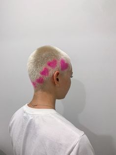 Technicolor Tresses: Creative Hairstyle Ideas to Embrace Every Shade Buzzed Hair Women, Shaved Designs, Buzzed Hair