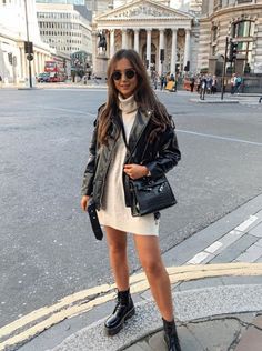 Combat Boot Outfits, Stylish Lady, Lounge Outfit, Autumn Outfit, Outfit Inspo Fall, Fashion 2020