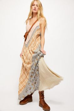 Cozy Dress Outfit, Textured Fringe, Free People Aesthetic, 70s Maxi Dress, Free People Maxi, Boho Summer Dresses, Maxi Styles, Maxi Dress Online, Midi Dress Summer