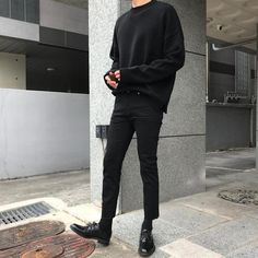 Goth Outfit, Fashion Male, Neue Outfits, Streetwear Men Outfits, Men Fashion Casual Outfits, Fashion Mode, Covet Fashion