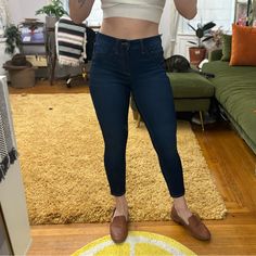 Brand Info: Banana Republic Super Stretch Legging Jeans. Nwot. 3 Available. These Are High Rise And Petite. See My Measurements Below. Size / Feels Like: 4 / 27 Is It Stretchy: Yes! Condition: Like New. No Flaws. My Sizes: Bra: 34a Height: 5 4 Weight: 126 Lbs Tops: S Usually Pants: 4 / 27 Physique: Athletic / Muscular Shoes: 8 I Ship Within 1 - 3 Business Days, But Will Likely Ship Immediately. Please Keep In Mind Poshmark Takes Twenty Percent Comission, No Low Ball Offers Please! Bundle 3 Items Non-stretch Denim Blue Bottoms For Everyday, Non-stretch Dark Wash Jeans For Everyday, Dark Wash High Rise Jeggings For Spring, Non-stretch Dark Wash Jeans, Versatile Non-stretch Dark Wash Jeans, Versatile Stretch Dark Wash Jeans, Non-stretch Blue Jeans For Everyday, Blue Non-stretch Jeggings For Fall, Trendy Mid-rise Dark Wash Jeggings