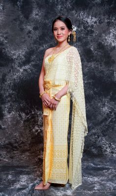 This traditional Thai wedding dress comes in a light gold color with a full lace sabai Size S-M bust: 30-34 waist: 24-27 hips: 30-37 length is good for 5"1 - 5"4 Please note that the item does not include jewelry Traditional Laos Wedding Dress, Gold Wedding Dress Lace, Wedding Dress Gold, Thai Wedding Dress, Thai Wedding, Gold Wedding Dress, Light Gold Color, Wedding Dress Lace, Etsy Wedding Dress