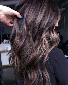 Brown Hair With Ribbon Highlights, Sunkissed Balayage, Brunette Hair Color With Highlights, Dimensional Hair Color, Rich Brunette, Brown Hair Inspo, My Universe, Fall Hair Color For Brunettes