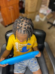 Kids Dreads Hairstyles Boys, Criss Cross Locs Style, Rope Style Locs, Kid Dread Styles, Kids Hairstyles Boys Black, Toddler Dreads Locks Boys