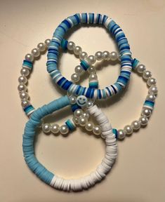 Clay bead bracelet that measures 6.5" Dark Blue Clay Bead Bracelet, Clay Beads Idea, Bracelets Heishi, Heshi Bead Ideas, Seed Bead Bracelet Designs, Blue Clay Bead Bracelets, Blue Bracelet Ideas, Bracelet Inspo