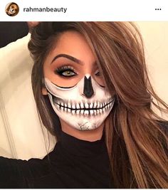 Half Skull, Creepy Halloween Makeup, Cute Halloween Makeup