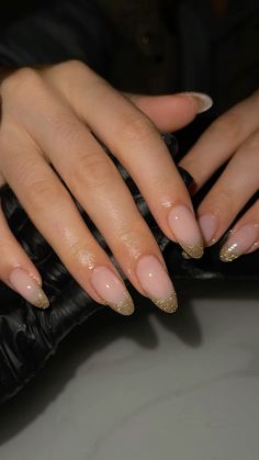 Holiday nails , gold nails Gold New Years Nails Acrylic, New Year Nails Gold, Christmas Nail Designs Gold, Gold Holiday Nails Christmas, Gold Nails For Christmas, Simple New Years Eve Nails, Gold Glitter Tip Nails, Gold Xmas Nails, Winter Nails Gold