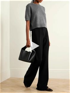 ▷ ▷ THEORY Cropped cashmere sweater NET-A-PORTER home wear women casual simple, home wear women casual indian, home wear women, Homewear fashion, Home Wear Women, Home Wear Women Casual, Homewear Fashion, Simple Home, Indian Home, Home Wear, Cashmere Sweater, Net A Porter, Cashmere Sweaters