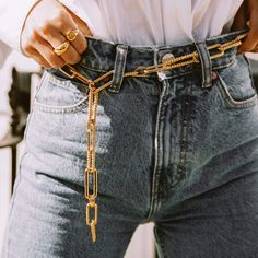 Chain Belt Outfit, Trendy Belts, Gold Belts, Clothing Details, The Gold, Daily Outfits