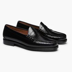 G.H. Bass Larson Penny Loafer (Men) Black Size 8.5 D Msrp $195 Dd270 Floor Display-No Signs Of Use Details True To Size. Details & Care Round Moc-Stitching And Beefroll Details Bring Signature Style To A Luxe Leather Penny Loafer Set On A Lether Sole For Modern Intrigue. Fits True To Size, Order Your Normal Size Round Moc-Stitch Toe Slip On Penny Strap Detail At Instep Leather Upper, Lining And Sole Imported Penny Loafers Men, Floor Display, Penny Loafer, G H, Penny Loafers, Signature Style, Loafer Shoes, Penny, Bass