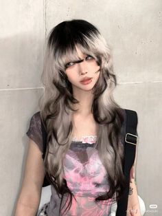 Japanese Hair Color Ideas, Long Alt Hair, Alternative Haircuts, Harajuku Hair, Hair Color Streaks, Ash Blonde Hair, Punk Hair, Pretty Hair Color, Japanese Hairstyle