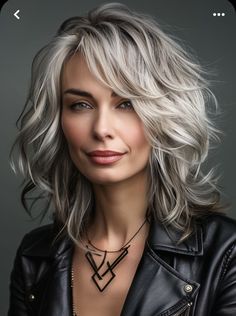 Dark Highlights On Gray Hair, Blonde Hair Styles Women, Highlights For Silver Hair, Funky Gray Hair, Shag Gray Hairstyles, Gray Hair Color Ideas Over 50, Hair Color Ideas For White Hair, Best Hair Color For Graying Hair Over 50, Very Layered Hair Medium Over 50 2024