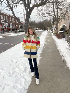 Winter outfits, winter jackets, hudson bay, hudson bay stripes, winter style, snow outfit inspo, toronto outfits Toronto Outfits, Snow Outfit Inspo, Style Snow, Weather Outfits, Snow Outfit, Hudson Bay, Cold Weather Outfits, Outfits Winter, Winter Style