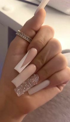 Medium Long Square Acrylic Nails, Long Square Acrylic Nails Pink, Square Acrylic Nails Pink, Trending Nail Ideas, Nail Art Fall, Trending Nail Art, Birthday Nail, Prom Inspo