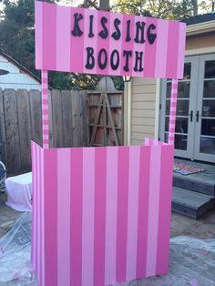 Vday Party, Booth Diy, Blow Up Pool, Photoshoot Backdrops, Theme Parties, Party Entertainment, What I Need, Photo Backdrop