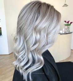 Icy Winter Blonde, Popular Hair Colors For 2023, Womens Hair Color, White Blonde Hair Color, Blonde Hair Colour Shades, Best Hair Color Ideas, Hair Color Blonde Highlights