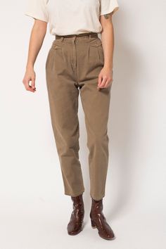 Preservation Vintage Cotton Trousers - Tan Rustic Academia, Thrifted Wardrobe, Archeology Aesthetic, Seasonal Color Palette, School Mood, Closet Makeover, Vintage Wardrobe, Cotton Trousers, Vintage Pants