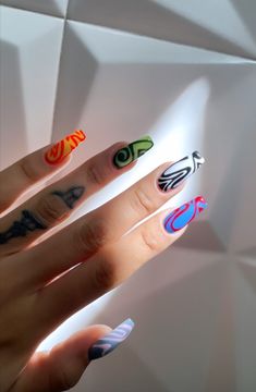 Lost Lands Festival Nails, Long Funky Nails, Street Art Nails, Every Nail Different Design, Trend Nails 2024, Techno Nails, Squiggly Nails, Music Festival Nails, Nail Designs Winter