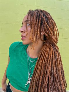 Locs With Layers, Blonde Dreads Black Women, Long Locs Black Women, Layered Locs, Colored Locs