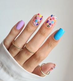 Nails Gelish Design Ideas, Cool Nail Ideas For Short Nails, Short Nail Art Summer, Colorful Nail Art Designs, Cool Nail Designs For Short Nails, Cute Nail Art For Short Nails, Gelish Nails Designs, Fun Short Nail Designs, Simple Fun Nail Designs