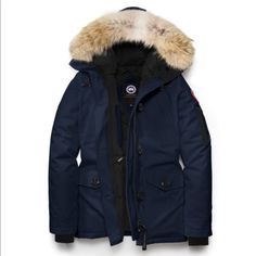 Excellent Used Condition Color: Atlantic Navy Size: M Removable Fur Ruff Model Is 5'10", Has 25" Waist, Has 35" Hips , 34" Bust And Wears Size S Parka Outfit Winter, Parka Outfit, Down Parka Women, Canada Goose Parka, Canada Goose Women, Green Parka, Womens Parka, Cold Weather Outfits, Parka Coat